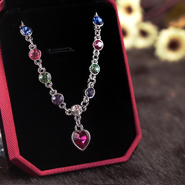 Дамски гривни с кристали 10 оригинални модела.