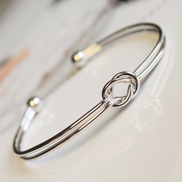 Γυναικεία βραχιόλια 20 μοντέλα