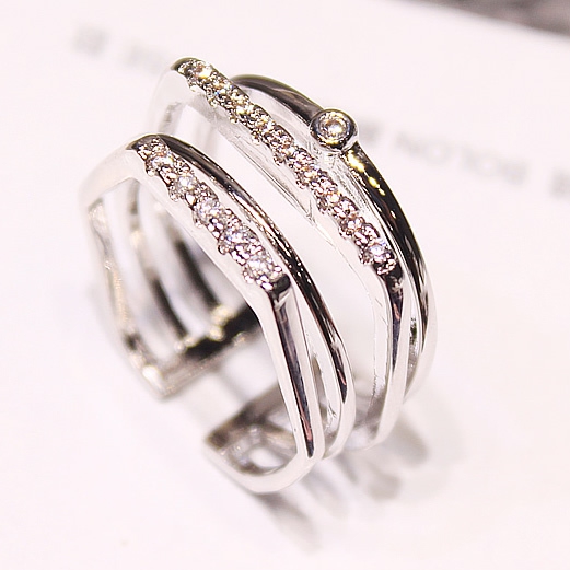 Дамски пръстени в 3 модела - златист и сребрист цвят