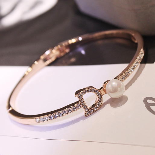 Γυναικεία βραχιόλια δέκα μοντέλα