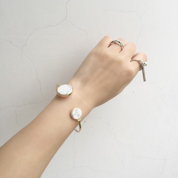 Γυναικεία βραχιόλια δύο χρωμάτων