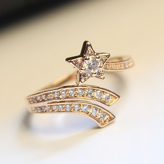 Дамски пръстени в златист и сребрист цвят - звезда