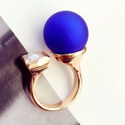 Дамски пръстени в черен,сив,зелен,син и лилав цвят 