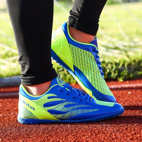 Обувки за футбол - мъжки и дамски - 4 модела - червени, сиви, сини, зелени