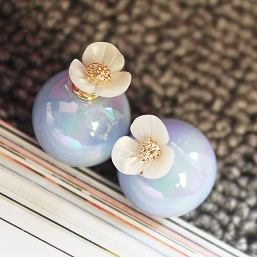 Γυναικεία σκουλαρίκια σε λευκό, κόκκινο, μπλε, πράσινο, κίτρινο, κυκλάμινο και άλλα χρώματα - 14 σχέδια