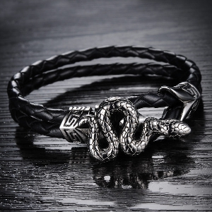 Мъжка гривна в черен цвят - змия 