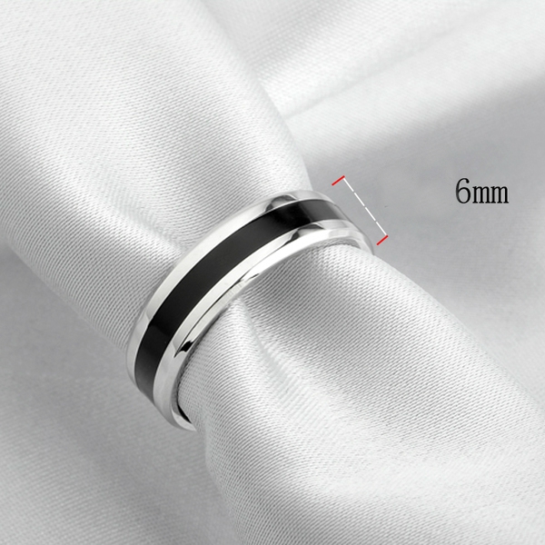 Черни мъжки пръстени изработени от стомана 