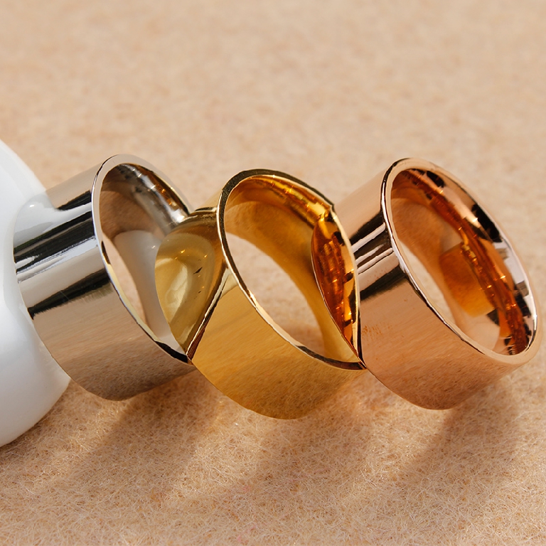 Ανδρικά δακτιλίδια  σε τρία χρώματα