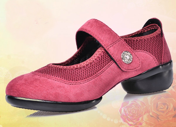 Дамски обувки за танци - топ модели в няколко цвята