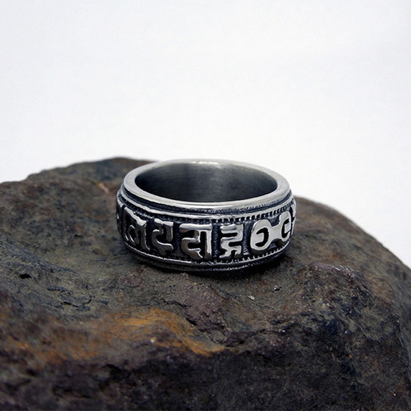 Χαραγμένα ανδρικά δαχτυλίδια σε ασημί χρώμα - 4 μεγέθη