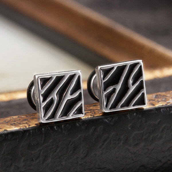 Мъжки обеци в черно-сребърен цвят