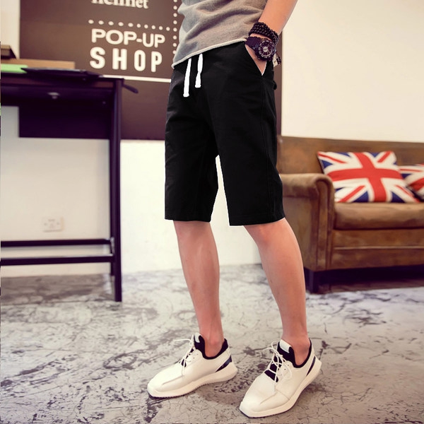 Фешън къси панталони за мъже - подходящи за горещите дни през лятото на плажа или бара