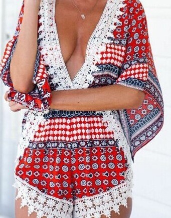 Οι γυναίκες συνολική V-neck