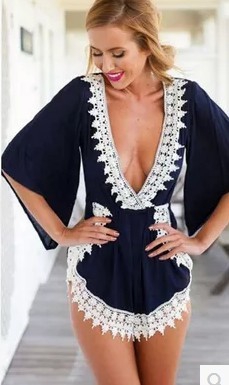 Οι γυναίκες συνολική V-neck