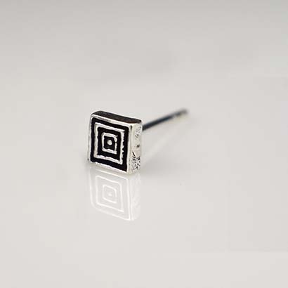 Мъжки сребърни обеци в триъгълна и квадратна форма - 2 модела