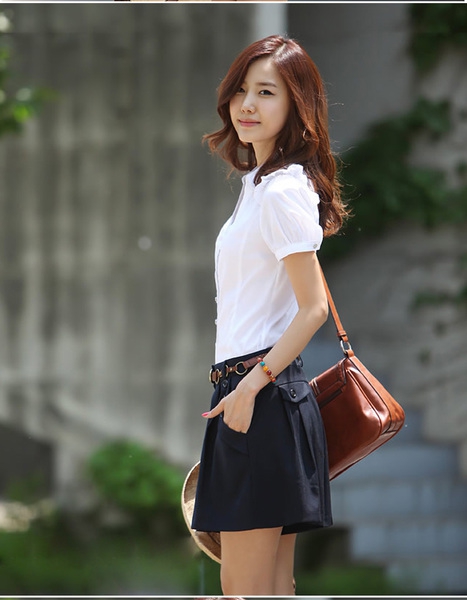 Дамска бяла риза с къс ръкав