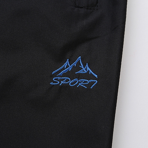 Άντρας μαύρο σορτς - κατάλληλο για την καθημερινή ζωή και τον αθλητισμό