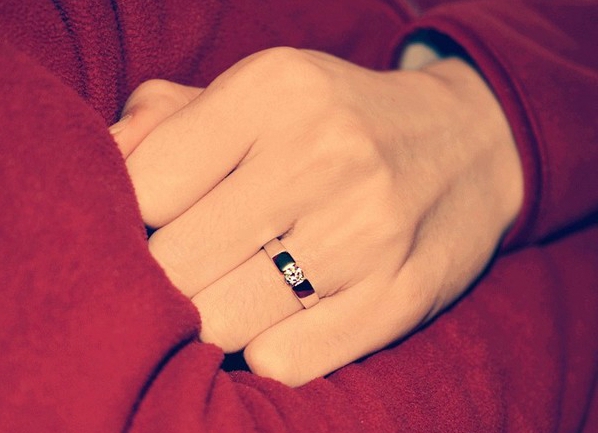 Αντρικά δαχτυλίδια από πέτρα