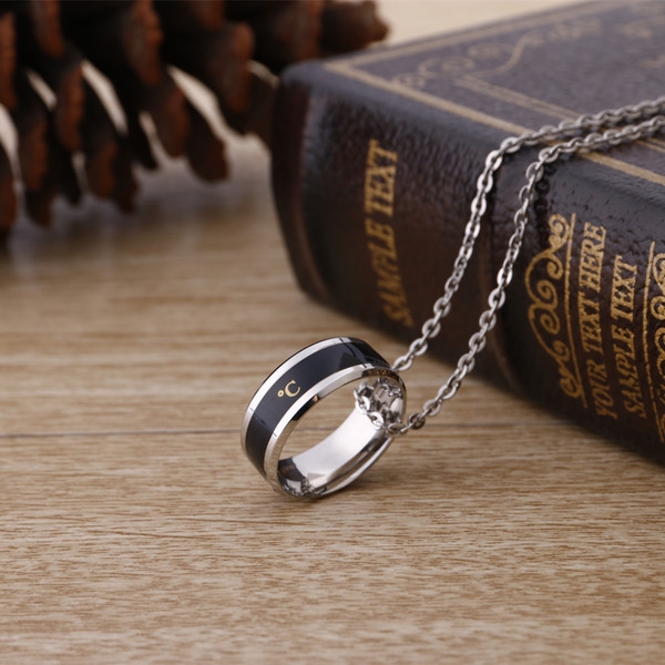 Мъжки халки изработени от стомана в златист и сребрист цвят 