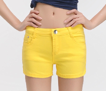 Дамски цветни къси панталони-15 модела.