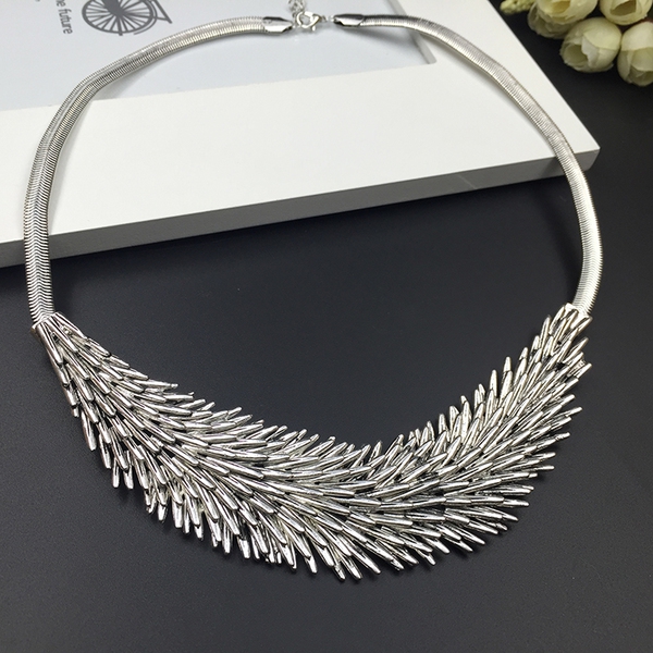 Πολύχρωμα γυναικεία περιδέραια