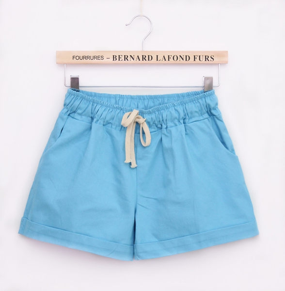 παντελόνι σύντομο γυναικών σε πολλά διαφορετικά χρώματα - κανονικό μέγεθος