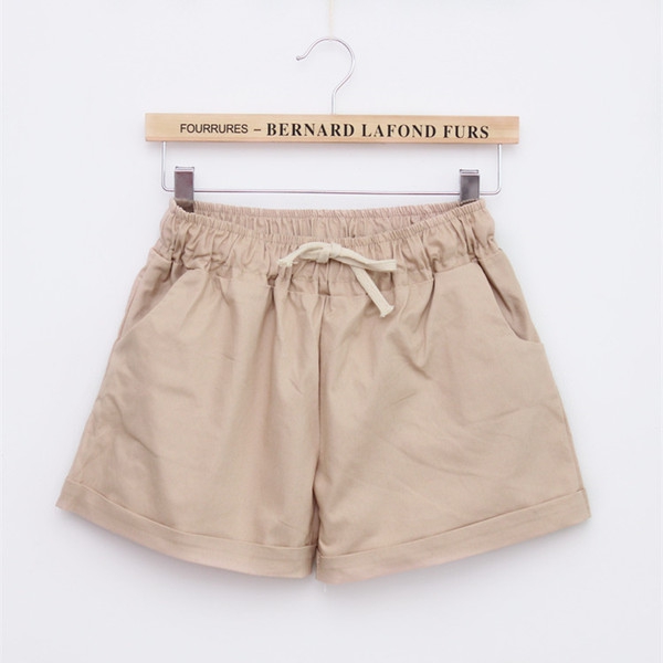 παντελόνι σύντομο γυναικών σε πολλά διαφορετικά χρώματα - κανονικό μέγεθος