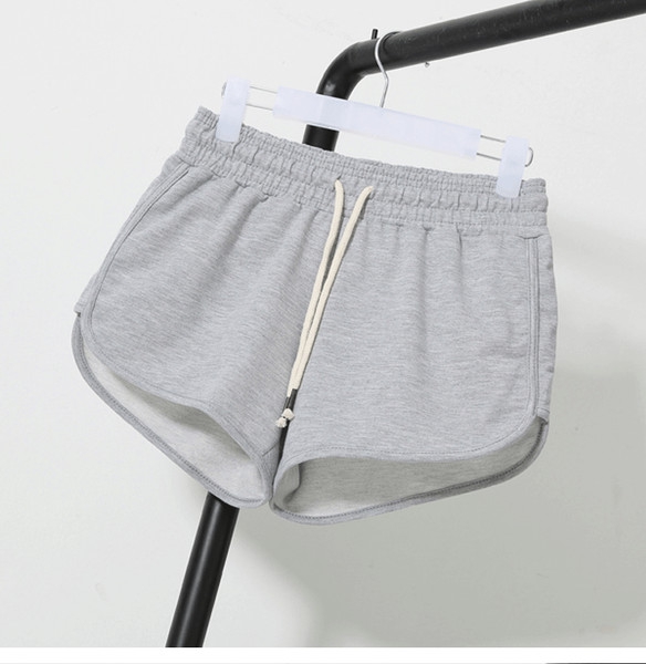 παντελόνι σύντομο καλοκαίρι γυναικών σε γκρι, μαύρο και άσπρο - 3 μοντέλα