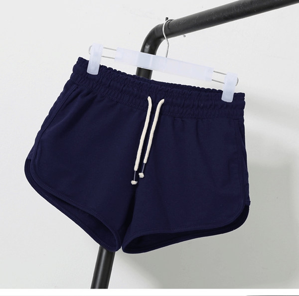 παντελόνι σύντομο καλοκαίρι γυναικών σε γκρι, μαύρο και άσπρο - 3 μοντέλα