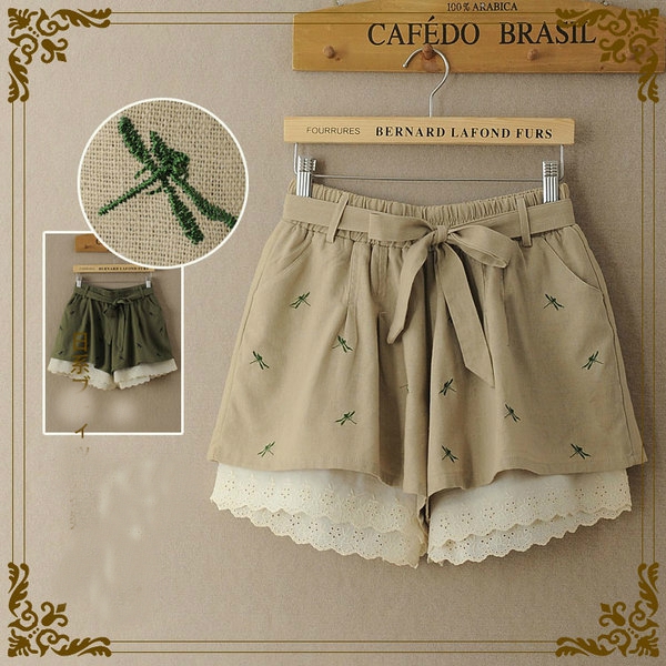 Κυρίες σορτς-12 διαφορετικά μοντέλα.