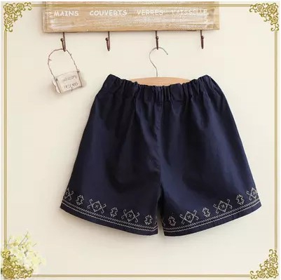 Κυρίες σορτς-12 διαφορετικά μοντέλα.