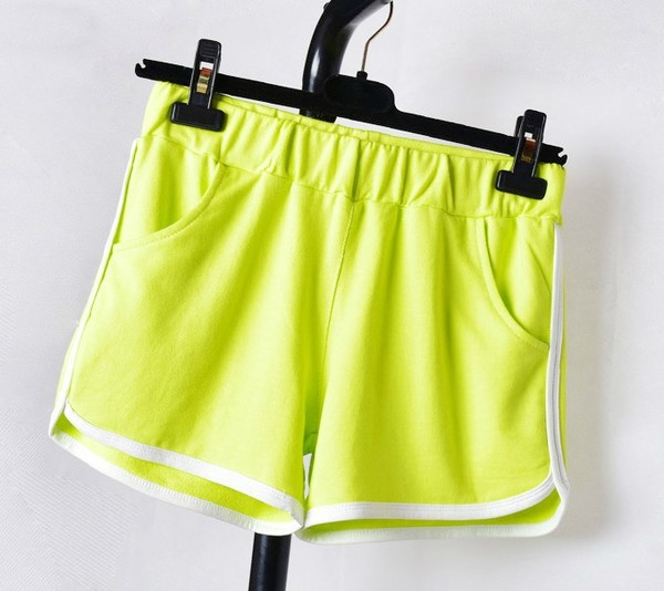 παντελόνι σύντομο γυναικών σε διάφορα χρώματα - 7 μοντέλα