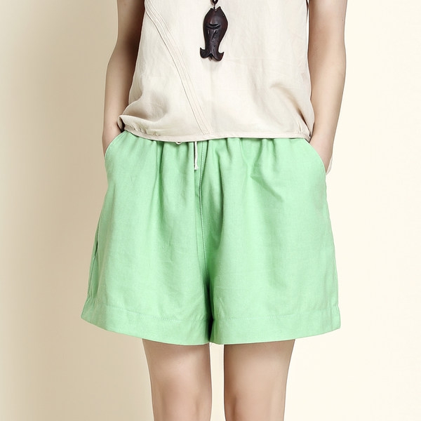 Ευρεία σύντομο κυρίες παντελόνι - 9 μοντέλα