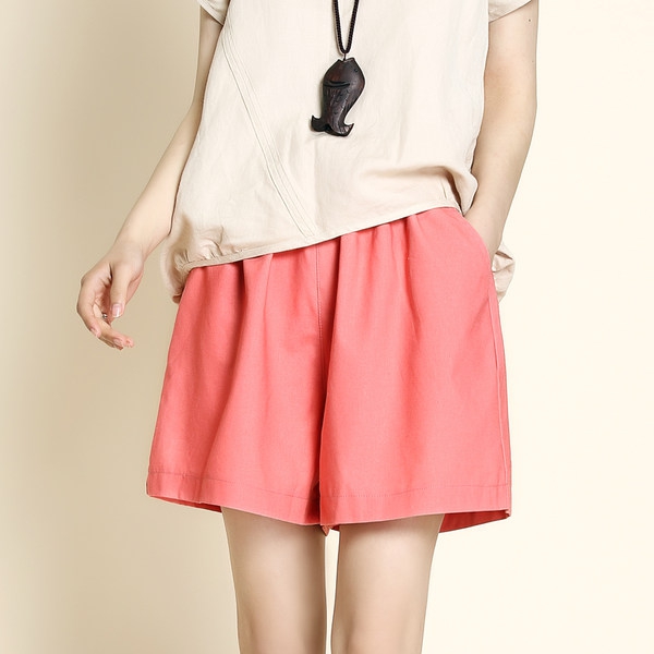 Ευρεία σύντομο κυρίες παντελόνι - 9 μοντέλα