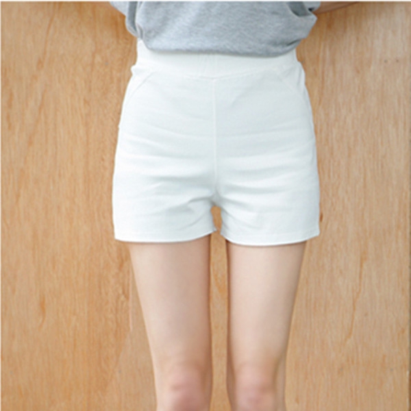 Къси дамски панталони - 1 модел