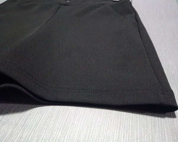 Къси дамски панталони - 1 модел