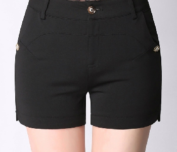 Дамски къси панталони с дантела в черен цвят - 1 модел