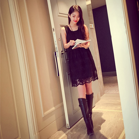 Γυναικείο   πουκάμισο  με δαντέλα