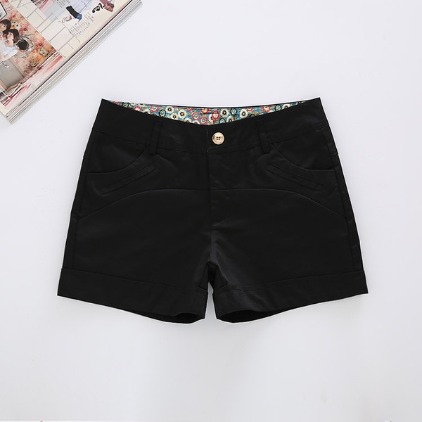 Γυναικεία σορτσάκια  βαμβάκι σε επτά χρώματα.