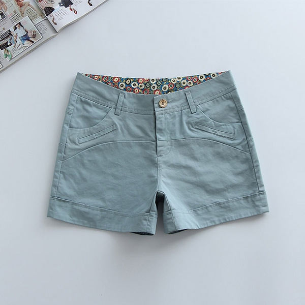 Γυναικεία σορτσάκια  βαμβάκι σε επτά χρώματα.