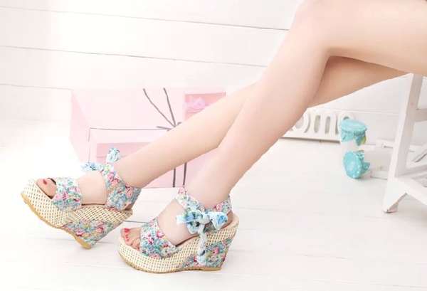 Damkata σανδάλια με υψηλή πλατφόρμα 6 μοντέλα