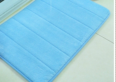 Το νερό απορροφά χαλάκια / αφρού μνήμης