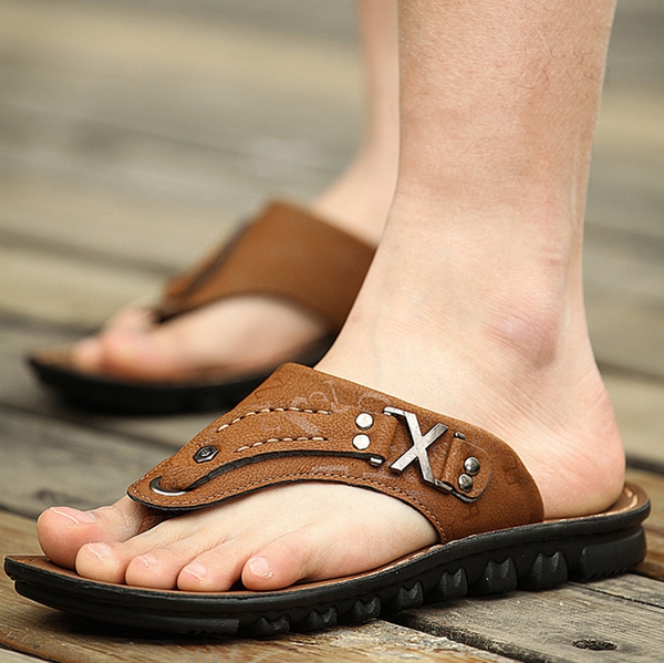 Παντόφλες ανδρών δερματίνη - 3 μοντέλα