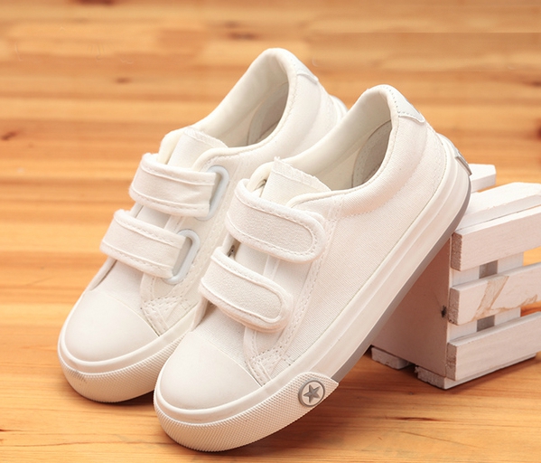 Παιδικά παπούτσια από βαμβάκι με λουράκια βελκρο για αγόρια - 4 μοντέλα