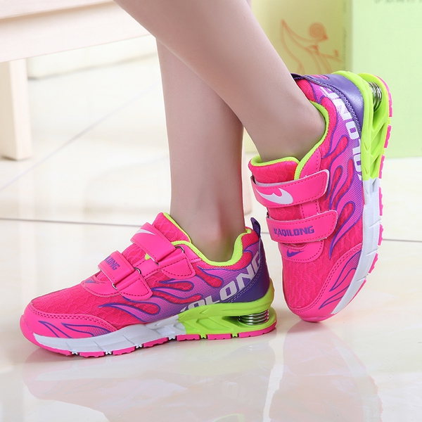 Παιδικά αθλητικά πάνινα παπούτσια για κορίτσια - 5 μοντέλα