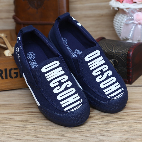 Παιδικά αθλητικά παπούτσια χωρίς συνδέσεις αγοριών - 3 μοντέλα