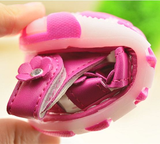 Бебешки сандали с цветя и панделка