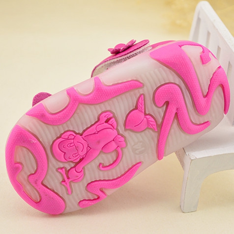 Бебешки сандали с цветя и панделка