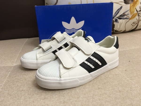 Παιδικά παπούτσια για αγόρια 15 Μοντέλα