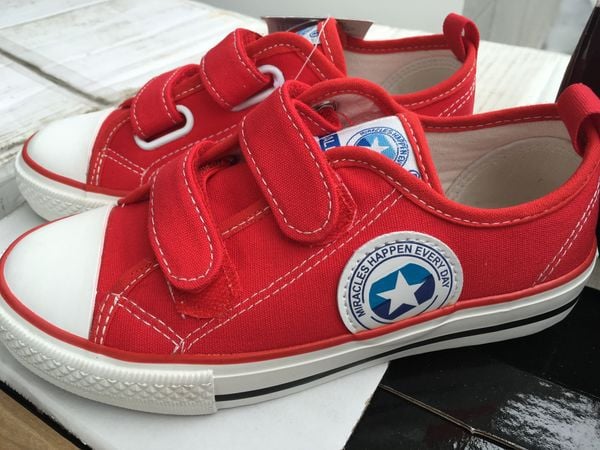 Παιδικά παπούτσια για αγόρια 15 Μοντέλα